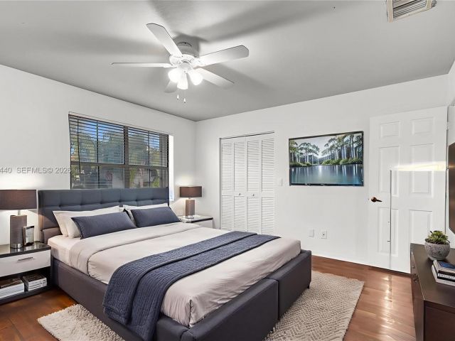 Home for rent at 1046 Satinleaf St - photo 7473398