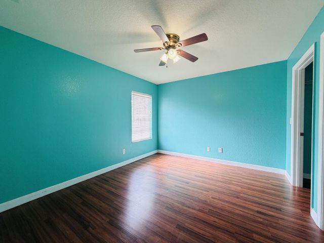 Home for rent at 6573 Traveler Road - photo 6916374