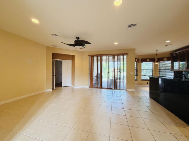 Home for rent at 6573 Traveler Road - photo 6916377