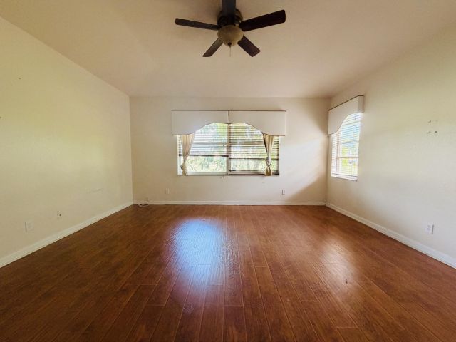 Home for rent at 6573 Traveler Road - photo 6916379