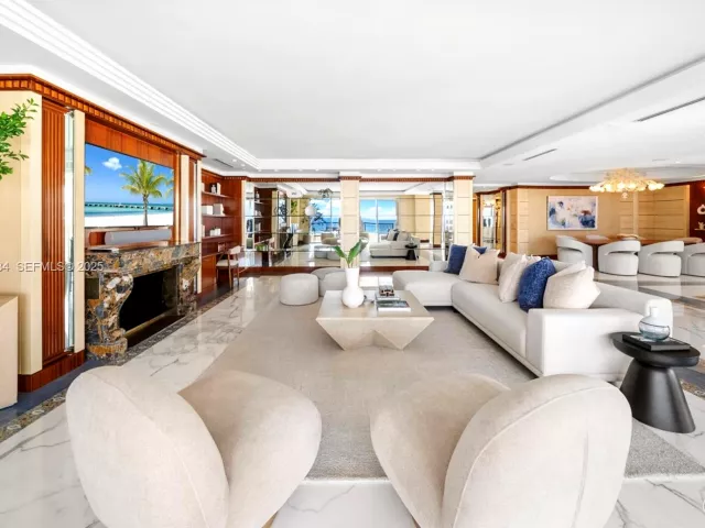 5-bedroom condo for rent in Miami Beach - 7471 Fisher Island Dr 7471 - MondialRealty