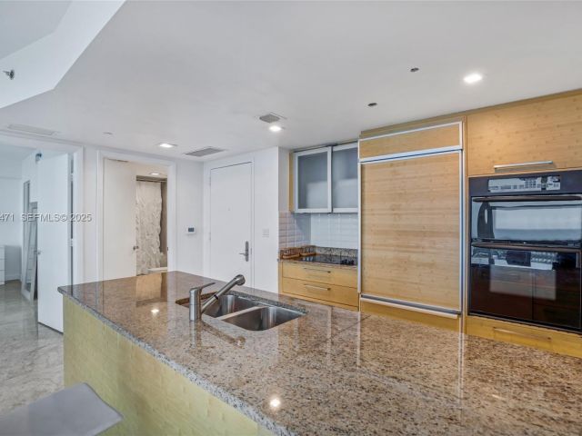 Apartment for rent  Unit #4707 - photo 6917169