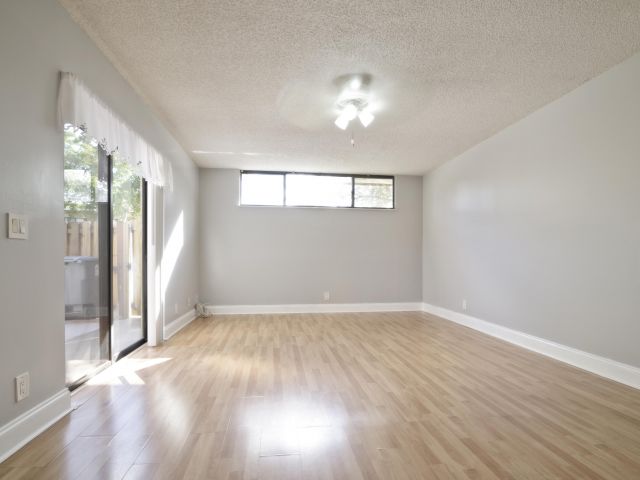 Home for rent at 8353 Trent Court C - photo 6915976