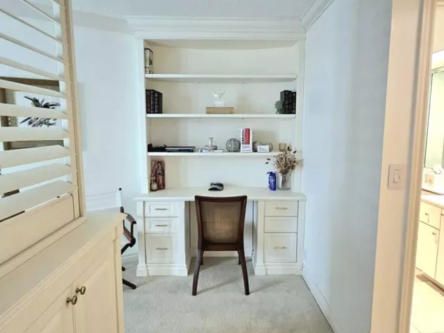 2-bedroom condo for sale in Key Biscayne - 1111 Crandon Blvd A504 - MondialRealty