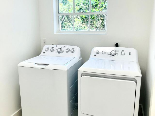 Home for sale at 2468 NW 67th Street Street - photo 6915988