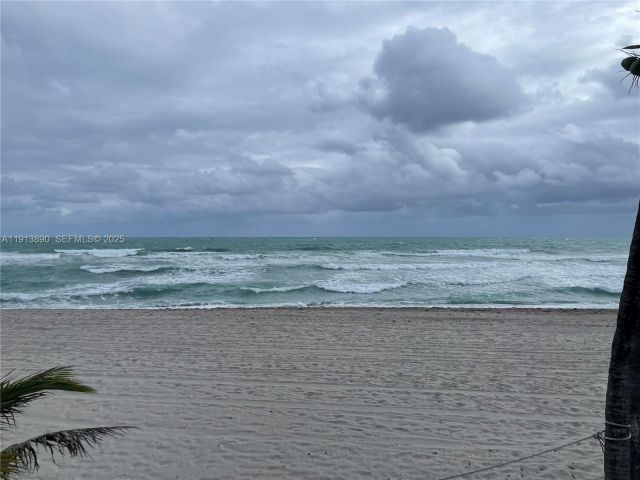 Apartment for rent  Unit #11T - photo 6916726