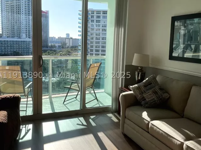 1-bedroom condo for rent in Lauderdale By The Sea - 3801 S Ocean Dr 11T - MondialRealty