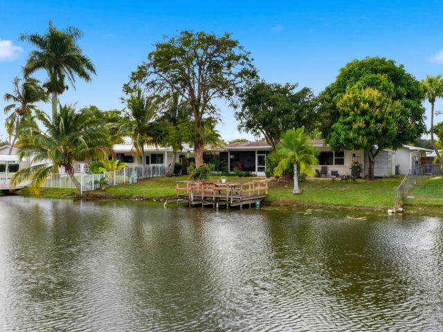 Home for sale at 1811 NW 119th Avenue - photo 6920438