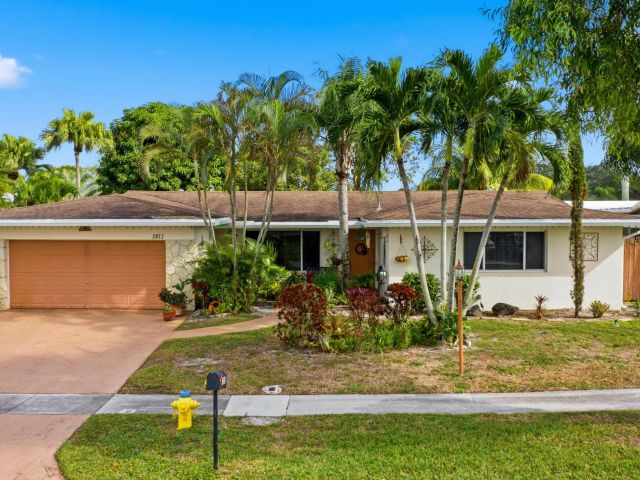 Home for sale at 1811 NW 119th Avenue - photo 6920442