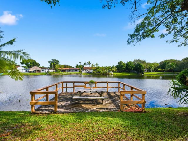 Home for sale at 1811 NW 119th Avenue - photo 6920444