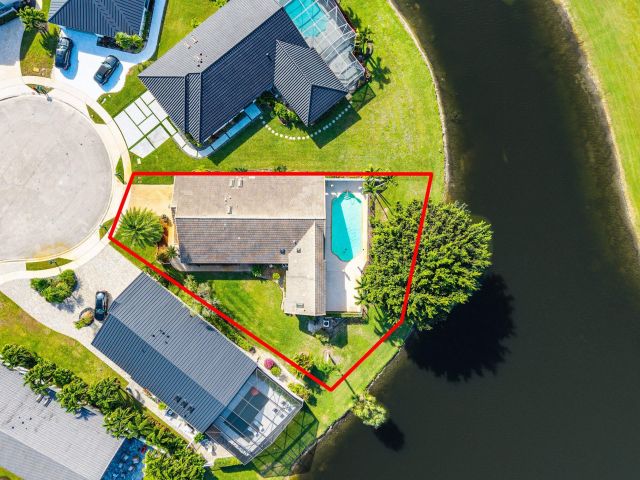 Home for sale at 21459 Bridge View Drive - photo 6918410