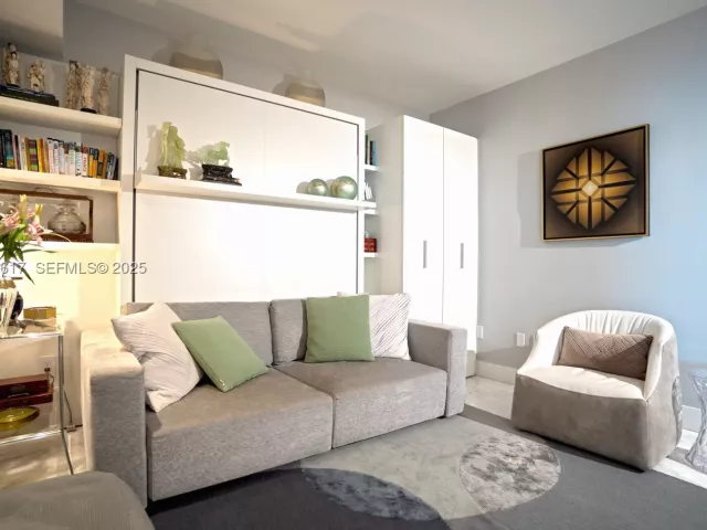 2-bedroom condo for sale in Miami - 1331 Brickell Bay Dr 1609 - MondialRealty