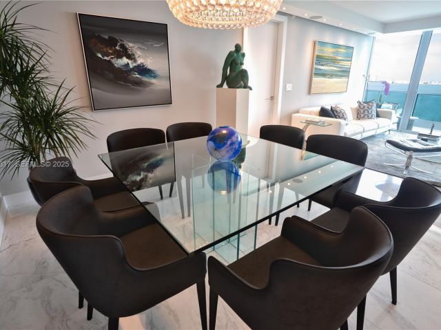 Apartment for sale  Unit #1609 - photo 6926705