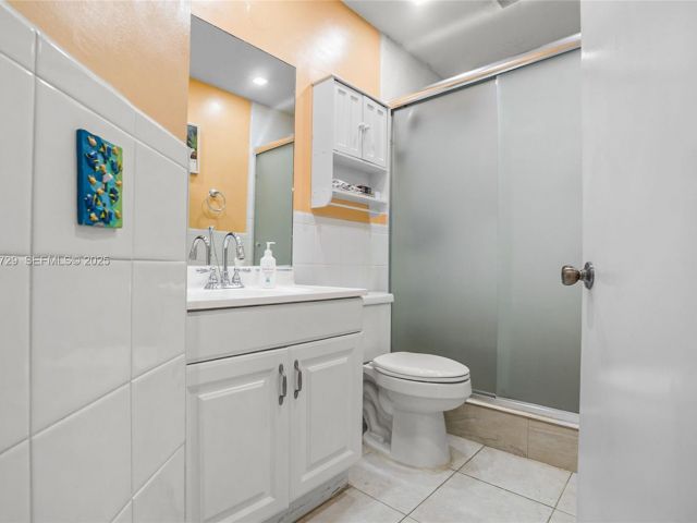 3-bedroom home for sale in Miami Gardens - 5297 NW 190th Ln - MondialRealty