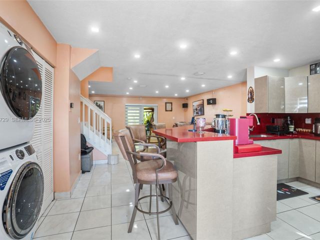 3-bedroom home for sale in Miami Gardens - 5297 NW 190th Ln - MondialRealty