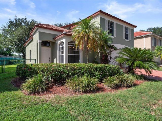 Home for sale at 5143 Elpine Way - photo 6918202