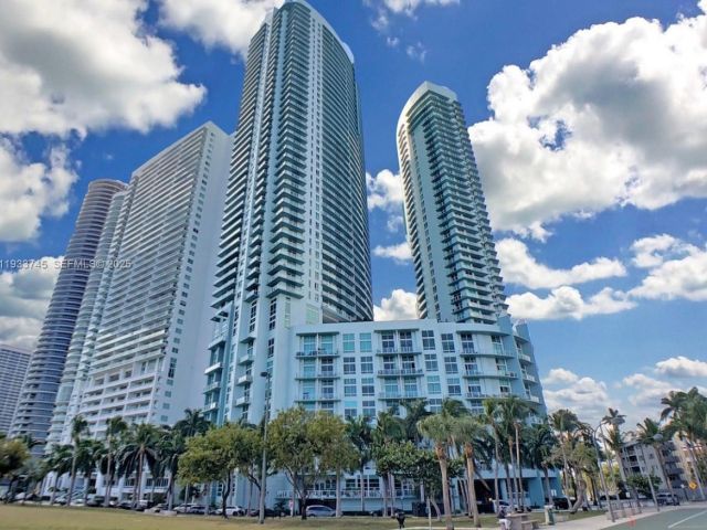 condo for sale in Miami - 1900 N Bayshore Dr 3705 - MondialRealty
