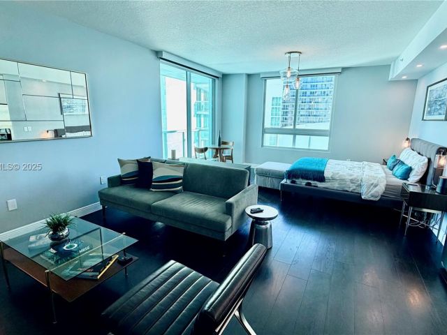 condo for sale in Miami - 1900 N Bayshore Dr 3705 - MondialRealty