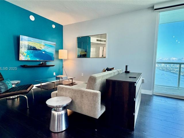 condo for sale in Miami - 1900 N Bayshore Dr 3705 - MondialRealty