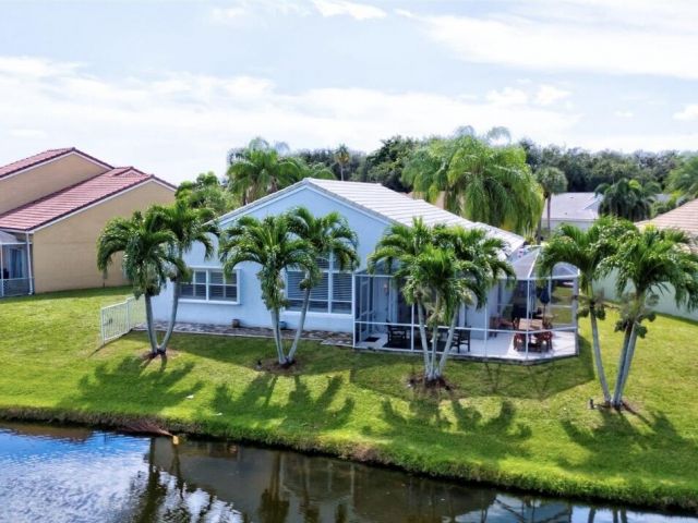 Home for rent at 9569 Tavernier Drive - photo 6921400