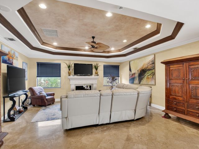 Home for sale at 1940 SW 7th Place - photo 6919882