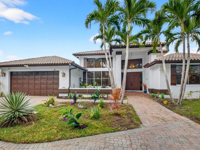 Home for sale at 1940 SW 7th Place - photo 6919885