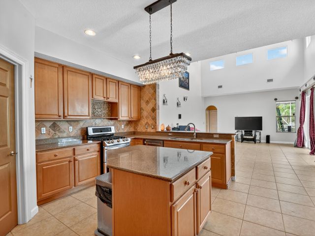 Home for rent at 3769 Victoria Road - photo 6919483