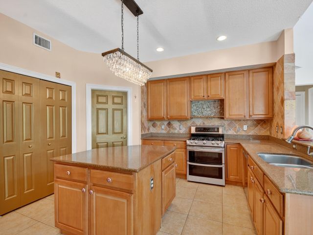 Home for rent at 3769 Victoria Road - photo 6919485