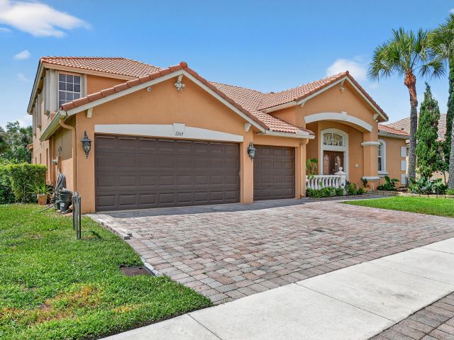 Home for rent at 3769 Victoria Road - photo 6919492