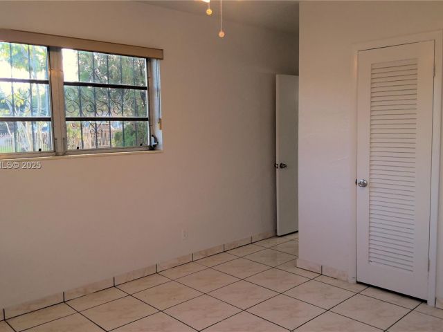 Home for rent at 3825 NW 168th Ter 0 - photo 7481223