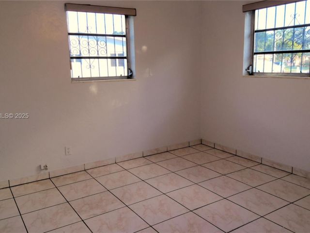 Home for rent at 3825 NW 168th Ter 0 - photo 7481227