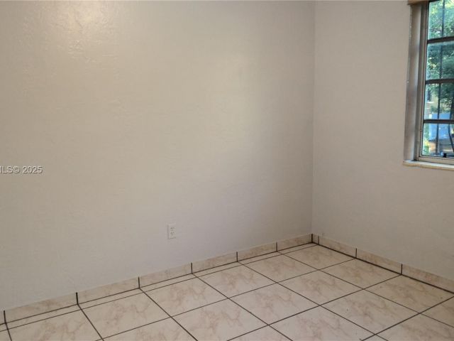 Home for rent at 3825 NW 168th Ter 0 - photo 7481230