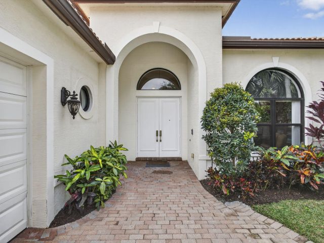 Home for sale at 6743 Sparrow Hawk Drive Drive - photo 6927846