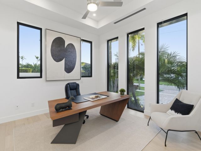 Home for sale at 1050 NE 3rd Avenue - photo 6919786