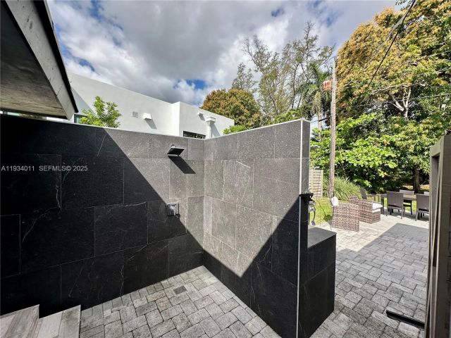 Home for sale at 513 NW 30th St - photo 6920041