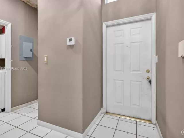 3-bedroom home for sale in Pembroke Pines - 1244 NW 171st Ave - MondialRealty