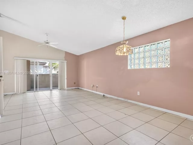 3-bedroom home for sale in Pembroke Pines - 1244 NW 171st Ave - MondialRealty