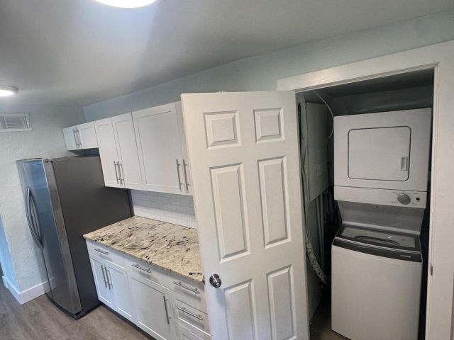 Home for rent at 508 Palmetto Street 1 - photo 6930358