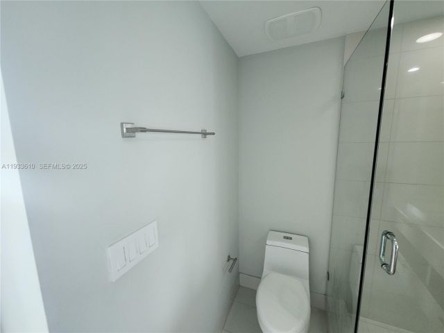 Apartment for sale  Unit #3502 - photo 6922139