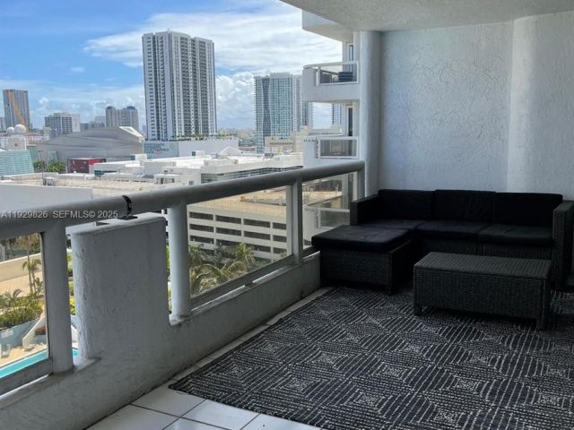 Apartment for rent  Unit #A-1842 - photo 7433790