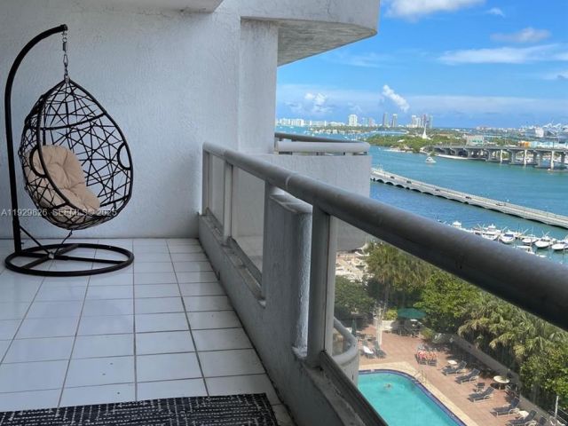 Apartment for rent  Unit #A-1842 - photo 7433791