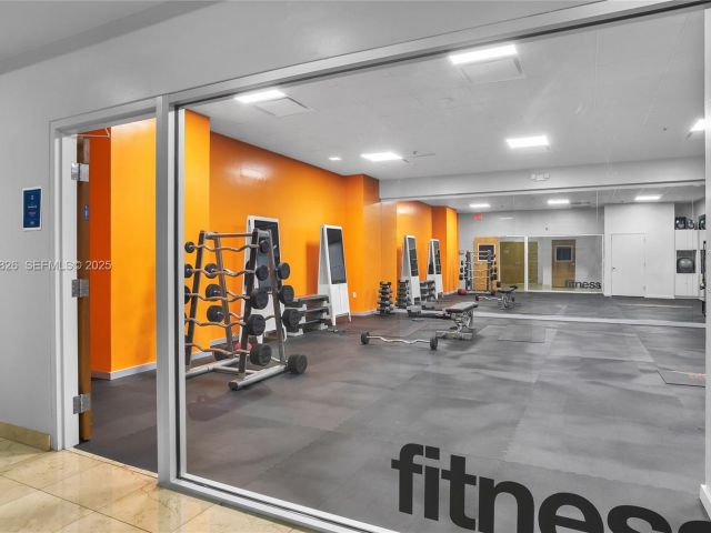 Apartment for rent  Unit #A-1842 - photo 7433801