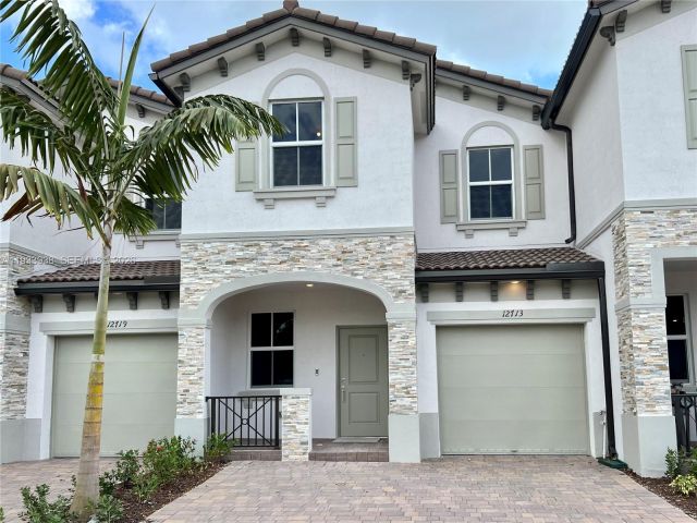 3-bedroom home for rent in Miami - 12713 NW 24th Ave - MondialRealty