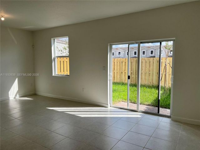 3-bedroom home for rent in Miami - 12713 NW 24th Ave - MondialRealty