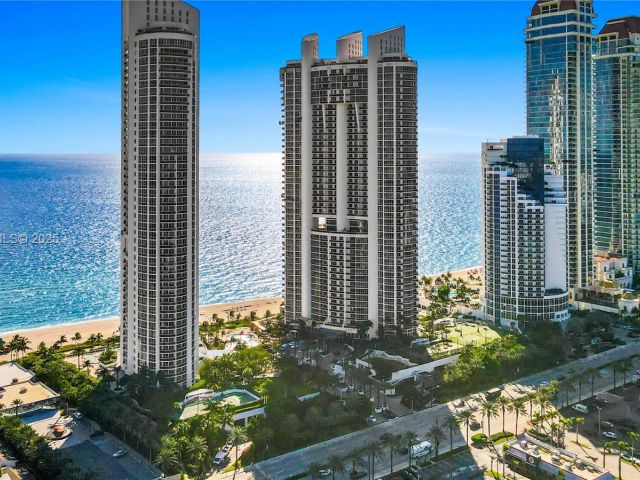 Apartment for sale  Unit #5001 - photo 6923366