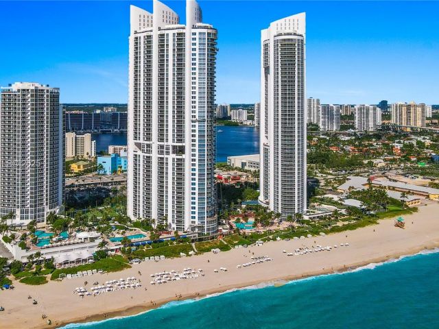 Apartment for sale  Unit #5001 - photo 6923367