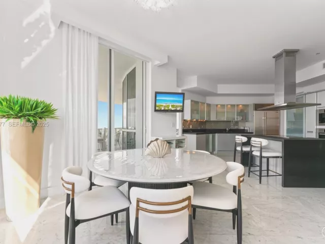 3-bedroom condo for sale in Sunny Isles Beach - 18201 Collins Ave 5001 - MondialRealty