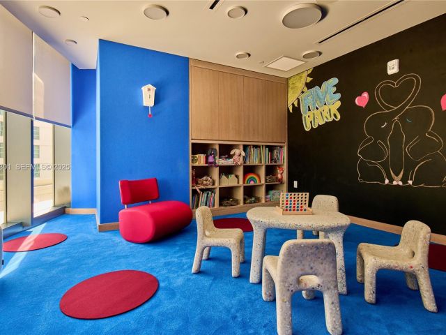 Apartment for sale  Unit #1602 - photo 6924243