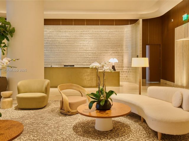 Apartment for sale  Unit #1602 - photo 6924245