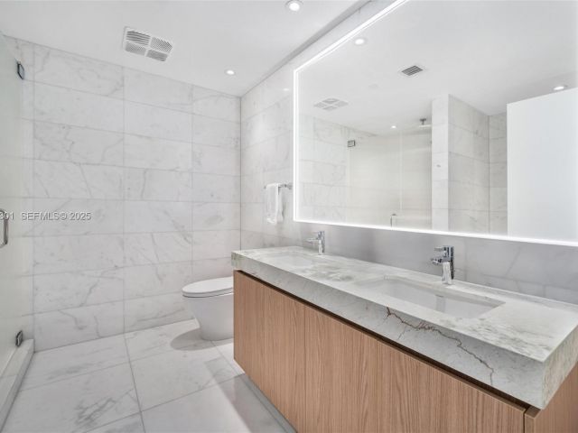 Apartment for sale  Unit #1602 - photo 6924248